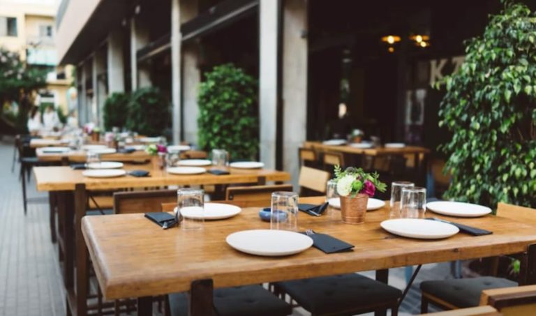 Prepare The Terrace Of Your Restaurant For Your Future Reservations